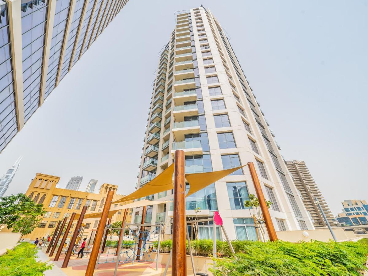 Nouveau Art Deco 3Br With Burj & Canal Views Дубай Экстерьер фото